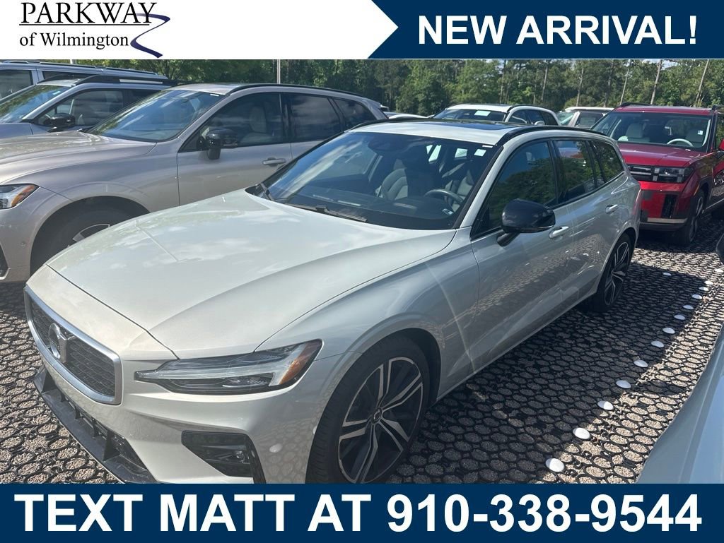 Used 2020 Volvo V60 T6 R-Design FWD video 1