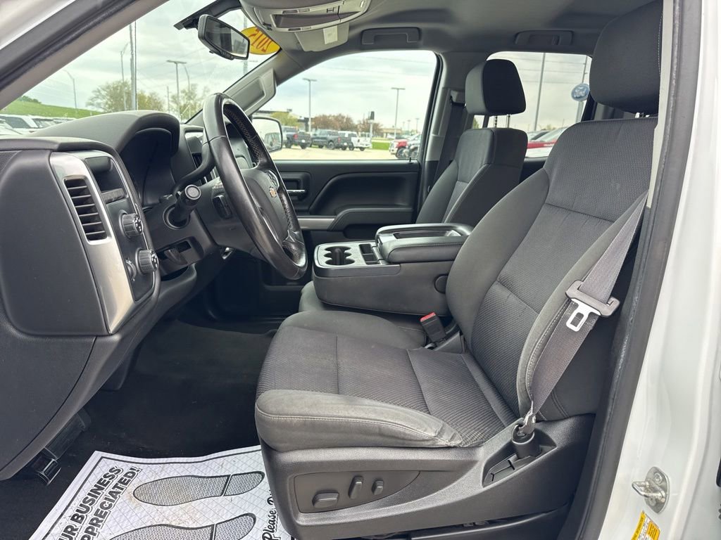 Used 2015 Chevrolet Silverado 1500 LT w/ All Star Edition AWD/4WD image 4