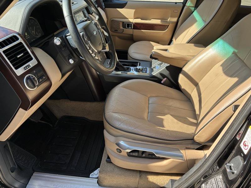 Used 2010 Land Rover Range Rover HSE AWD/4WD image 37