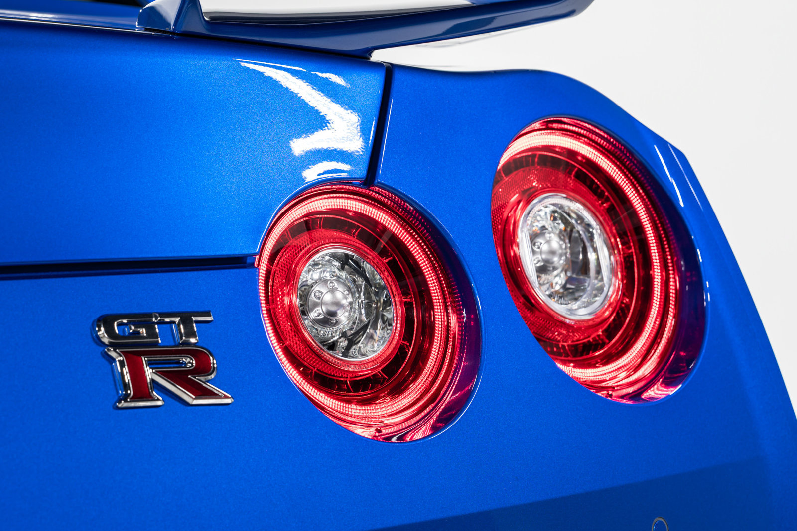 Used 2024 Nissan GT-R w/ Floor Mat Package AWD/4WD image 49