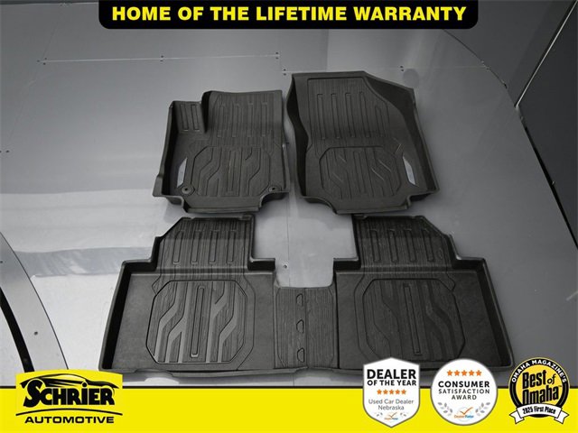 Used 2021 GMC Terrain SLE w/ Driver Convenience Package image 32