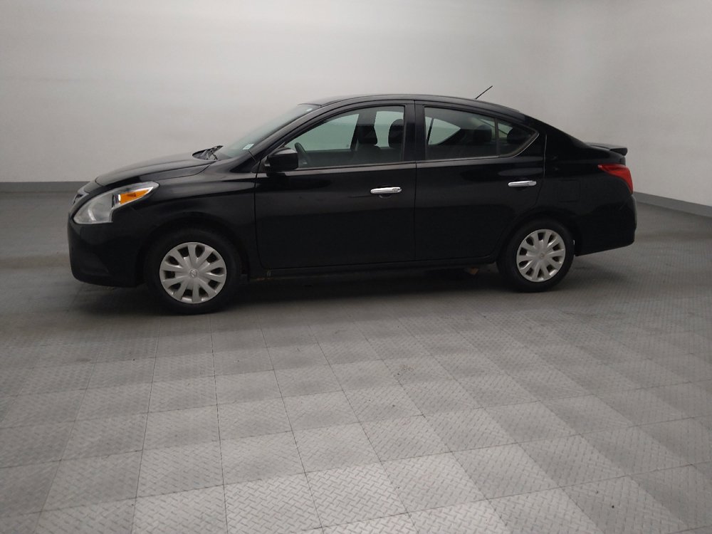 Used 2019 Nissan Versa SV FWD image 2