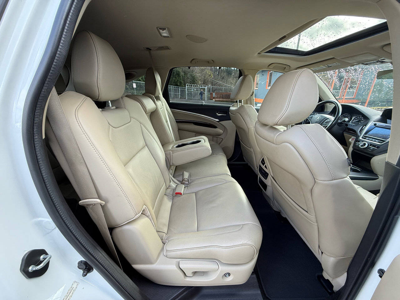 Used 2016 Acura MDX SH-AWD image 12