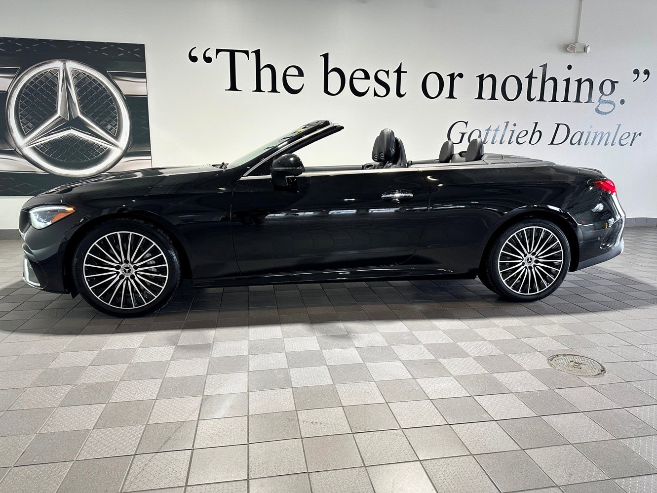 Certified 2025 Mercedes-Benz CLE 450 4MATIC Cabriolet image 7