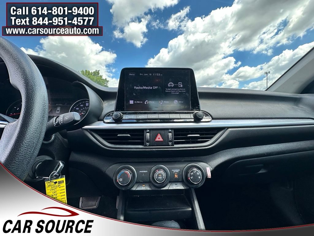 Used 2022 Kia Forte LXS FWD image 13