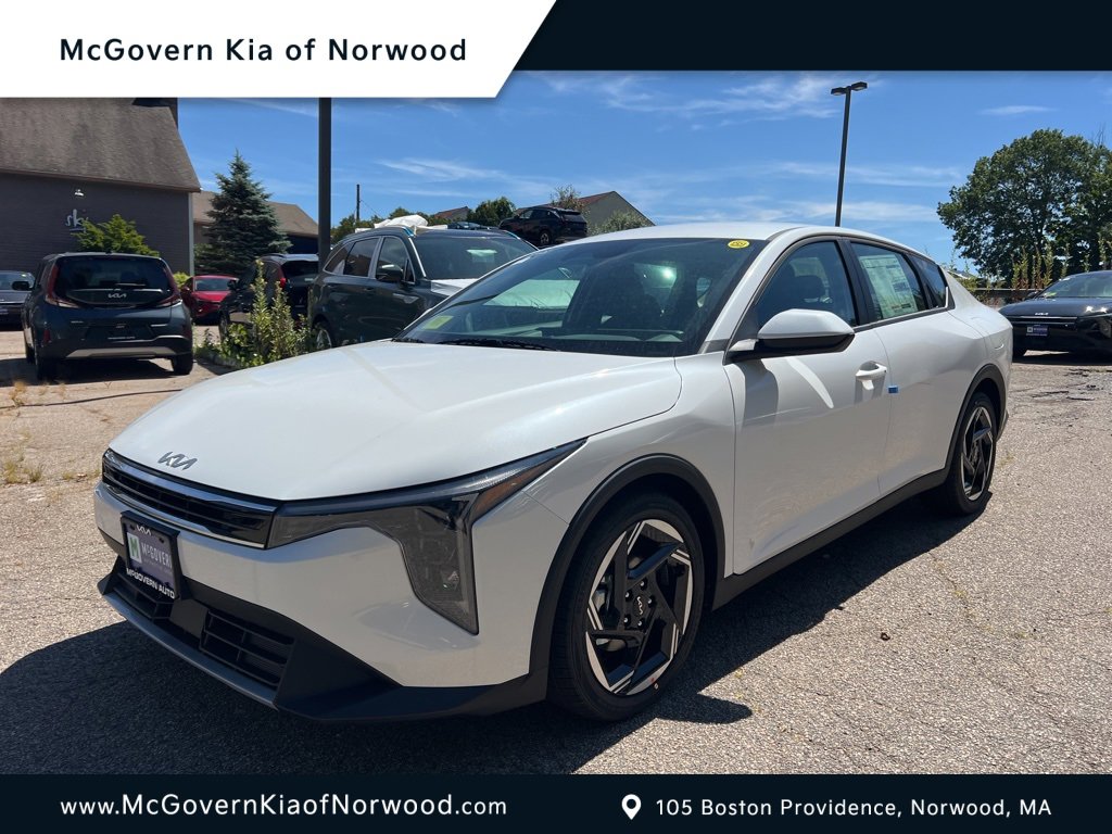 New 2025 Kia K4 EX