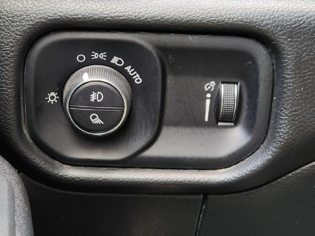 Certified 2025 RAM 2500 Tradesman AWD/4WD image 28
