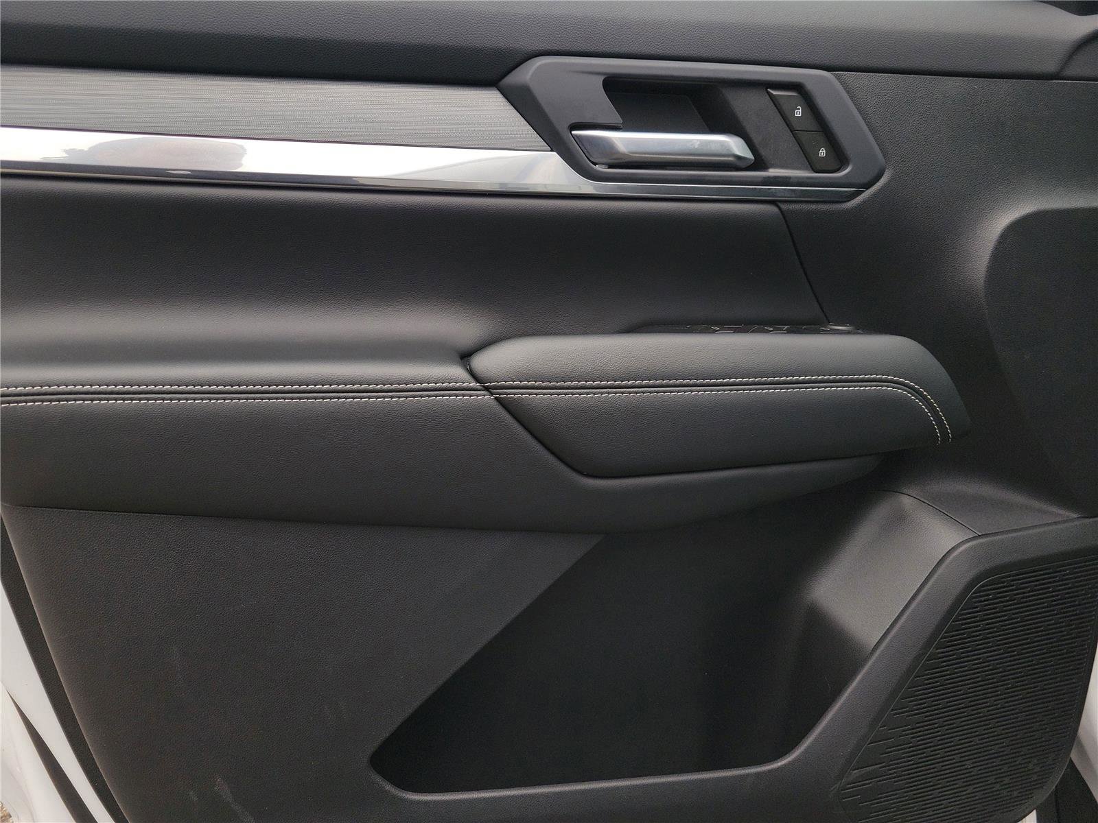 Used 2026 GMC Terrain Elevation FWD image 20