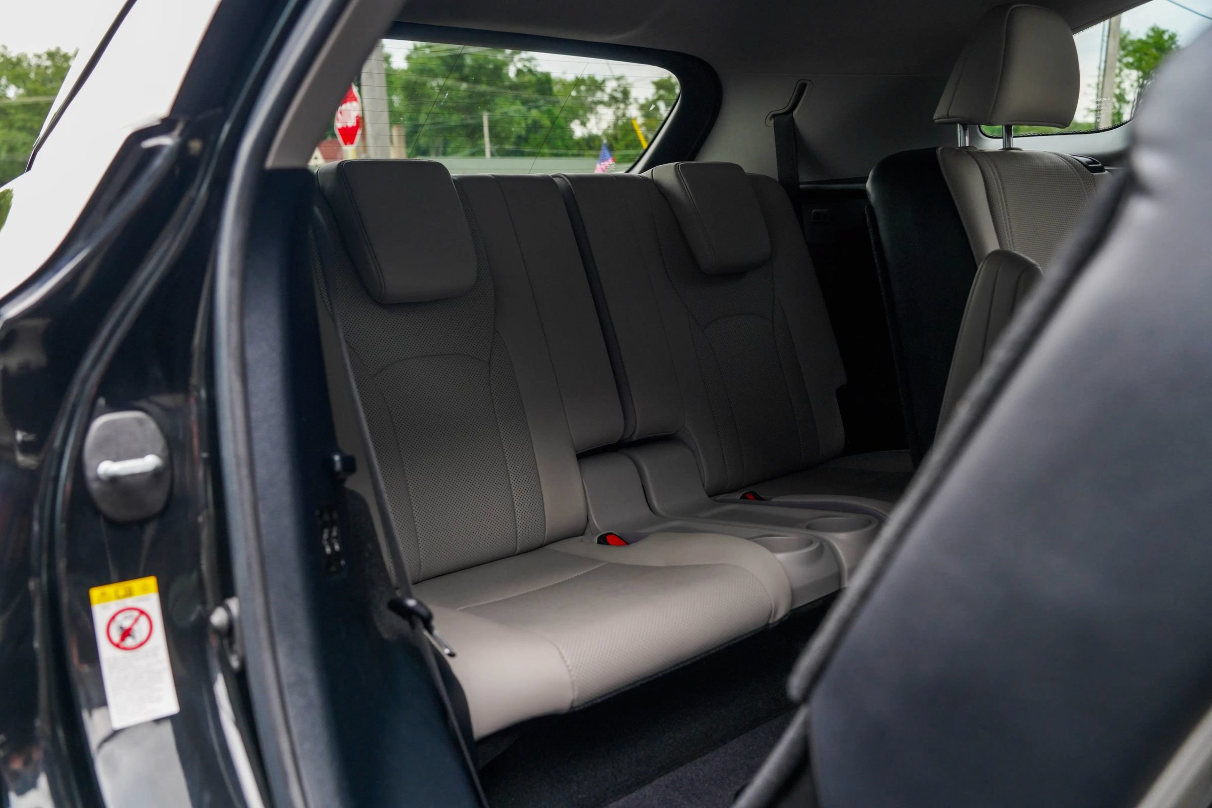Used 2018 Lexus RX 450hL Premium w/ Premium Package AWD/4WD image 33