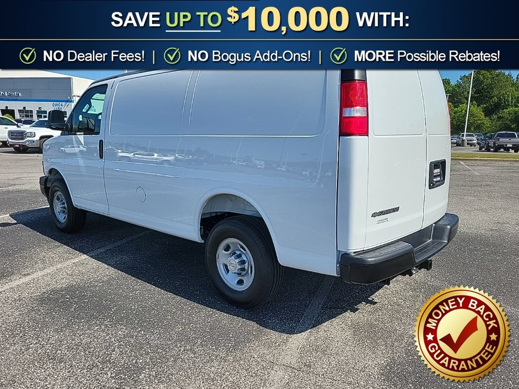 New 2026 Chevrolet Express 2500 w/ Driver Convenience Package RWD image 7