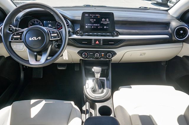 Certified 2023 Kia Forte LXS w/ LXS Technology Package image 13