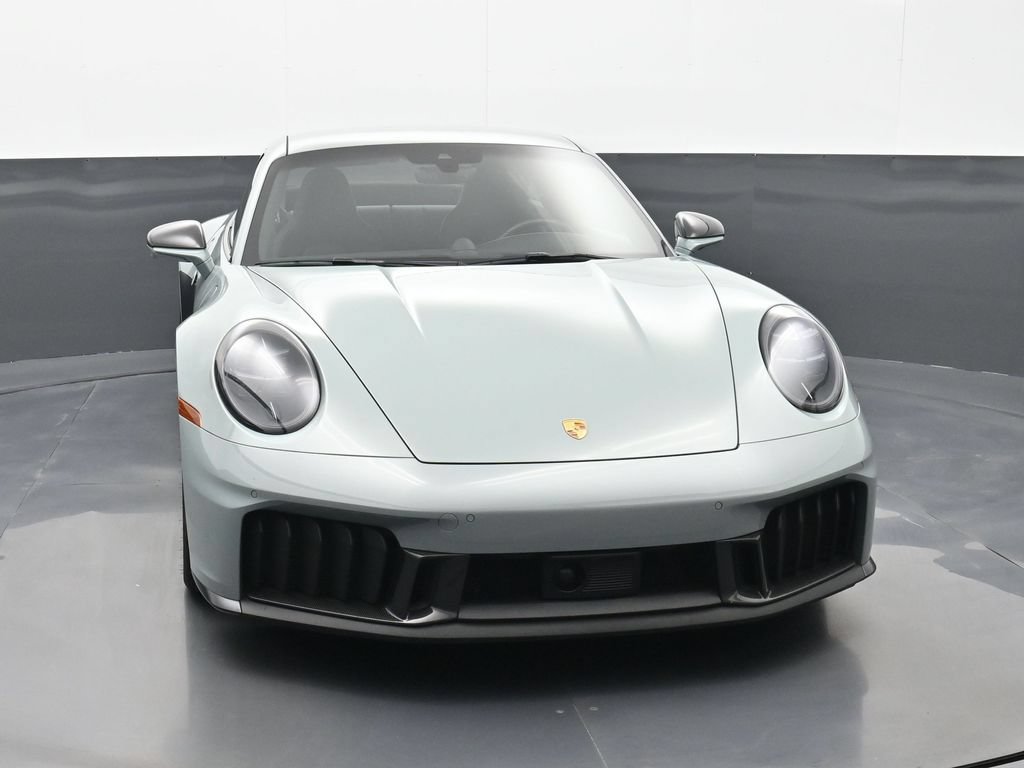 Certified 2025 Porsche 911 Carrera GTS RWD image 22