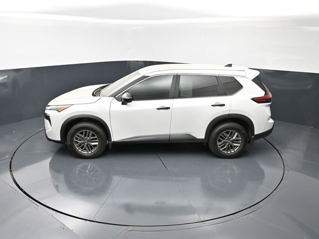 Certified 2025 Nissan Rogue S image 17