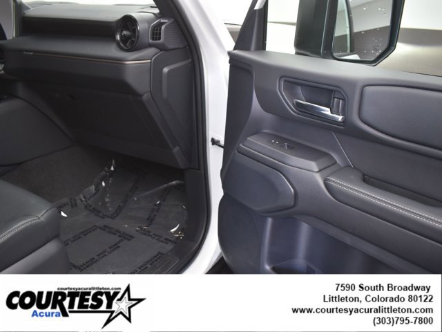 Used 2024 Toyota Land Cruiser image 29