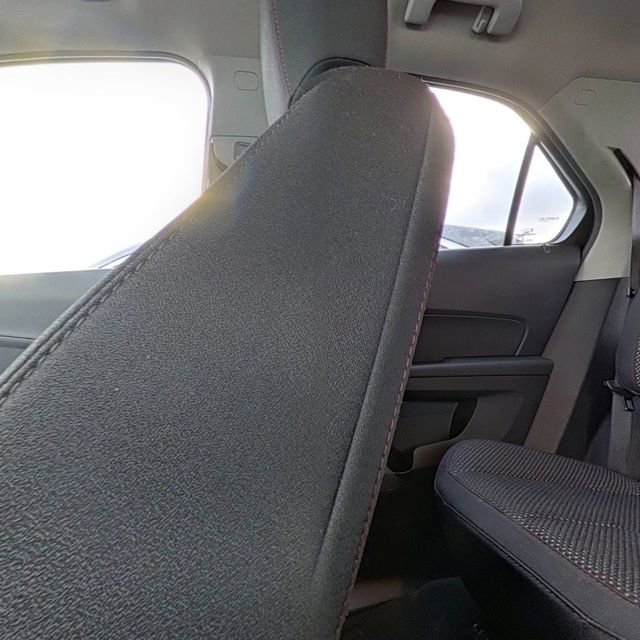 Used 2017 Chevrolet Equinox LT w/ Convenience Package image 26