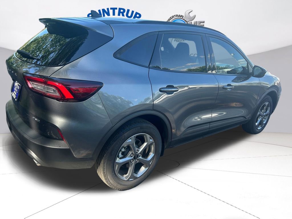 Used 2025 Ford Escape ST-Line Select AWD/4WD image 6