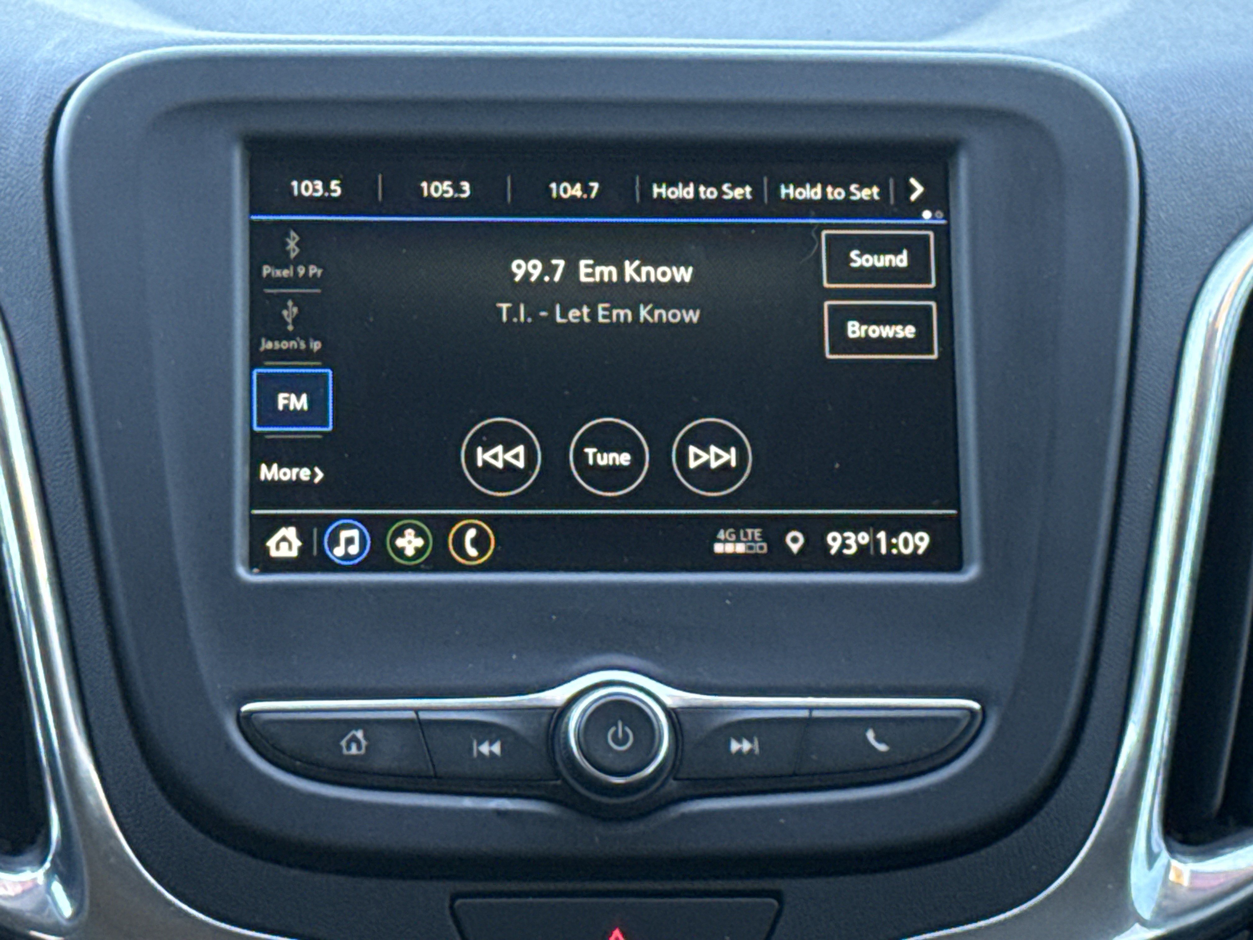 Used 2019 Chevrolet Equinox LT FWD image 23
