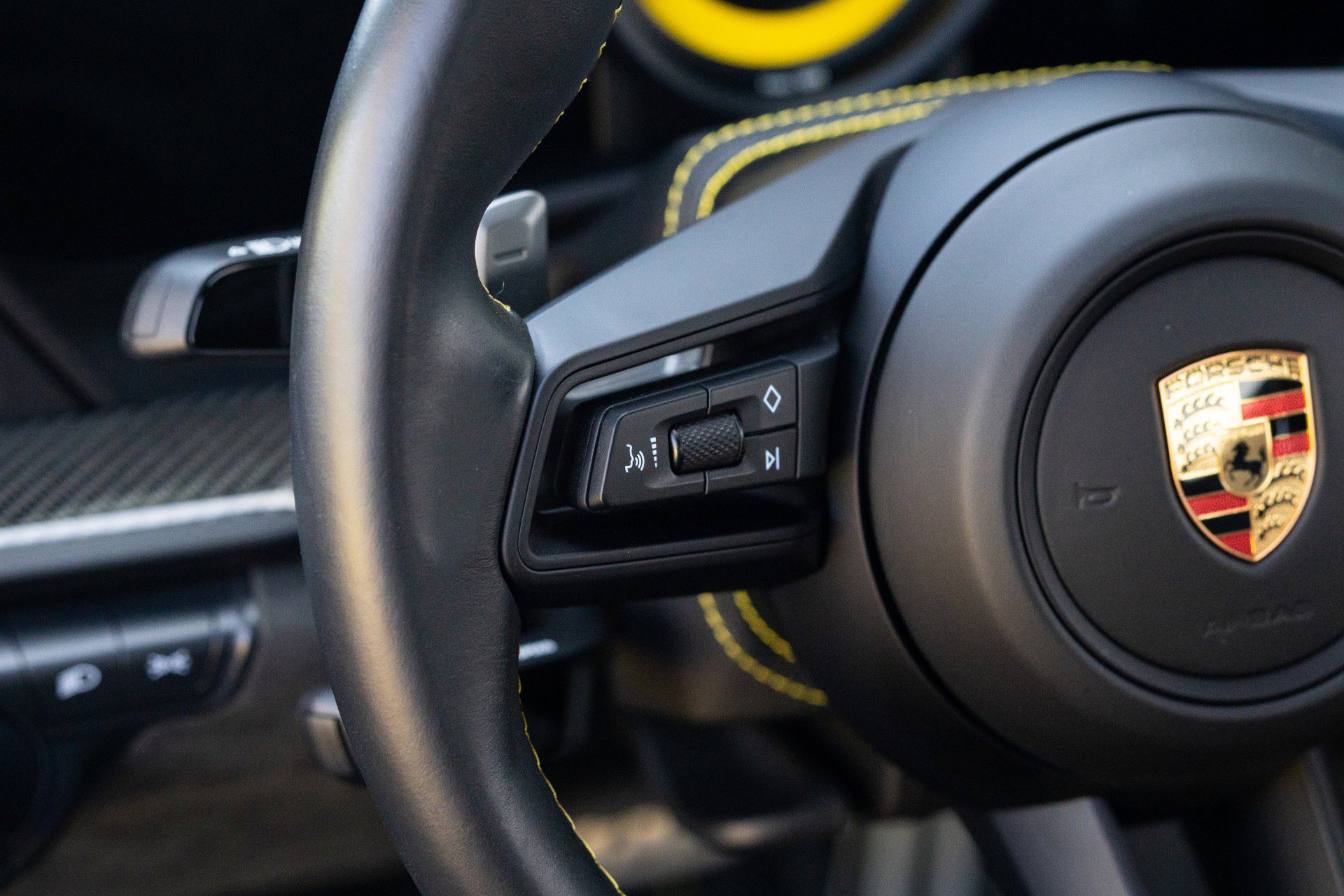 Used 2023 Porsche 911 GT3 RWD image 47