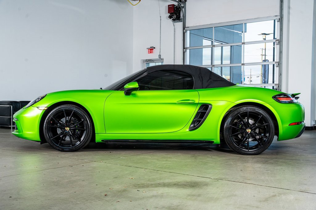 Used 2017 Porsche 718 Boxster S image 8