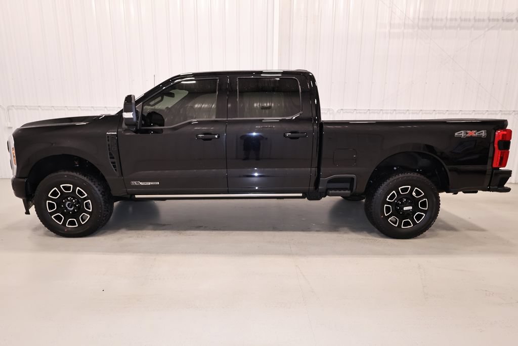 Certified 2025 Ford F350 Platinum AWD/4WD image 7