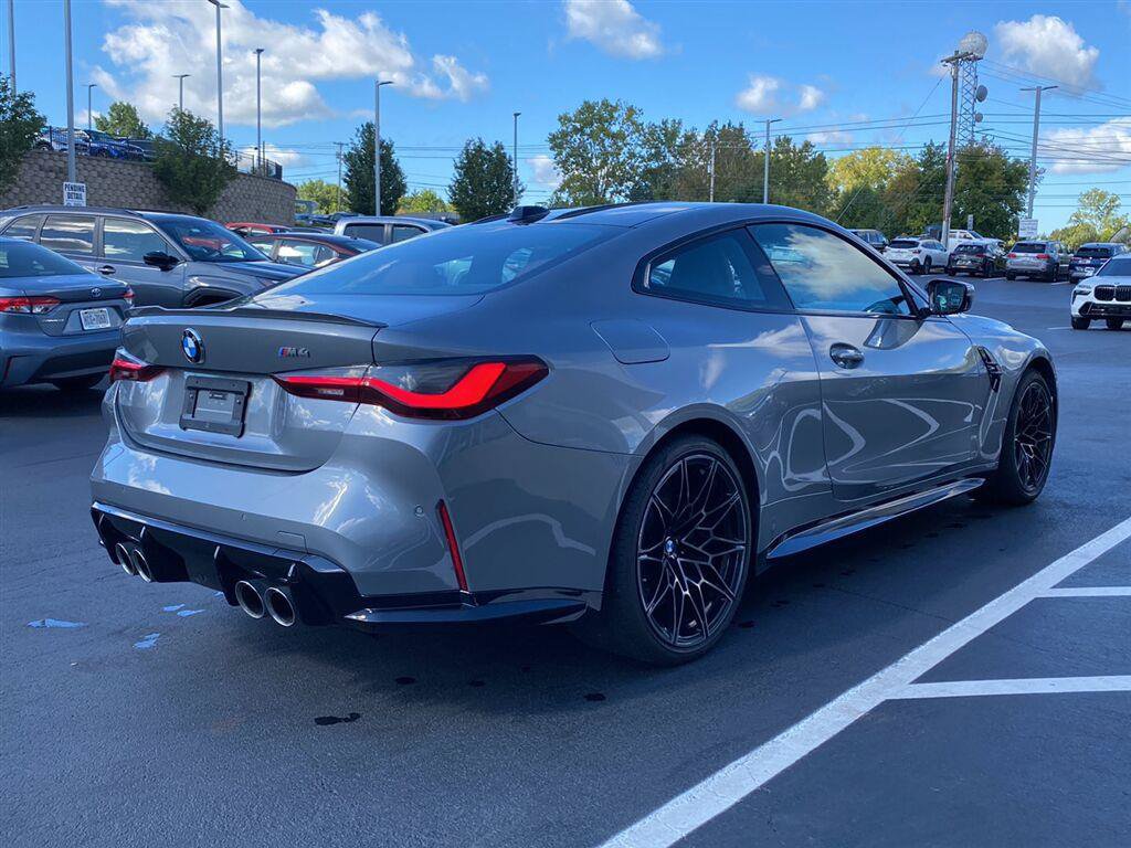 Used 2024 BMW M4 Coupe w/ Executive Package RWD image 3