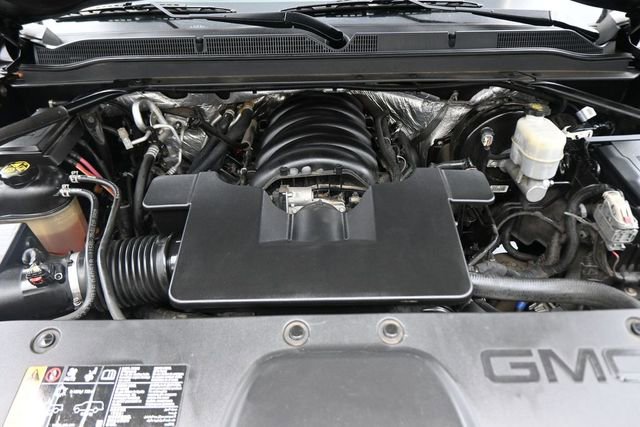 Used 2018 GMC Yukon XL SLT AWD/4WD image 20