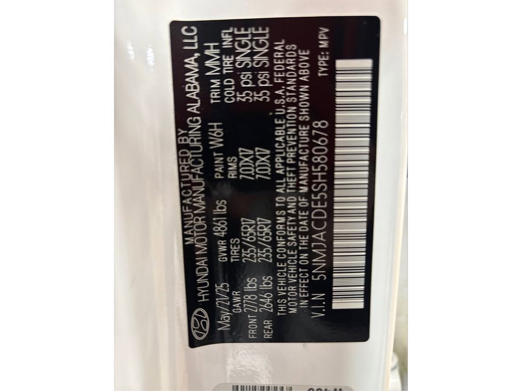 Certified 2025 Hyundai Tucson SE image 16