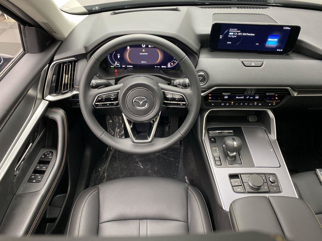 Used 2024 MAZDA CX-90 Plug-In Hybrid w/ Premium Pkg AWD/4WD image 14