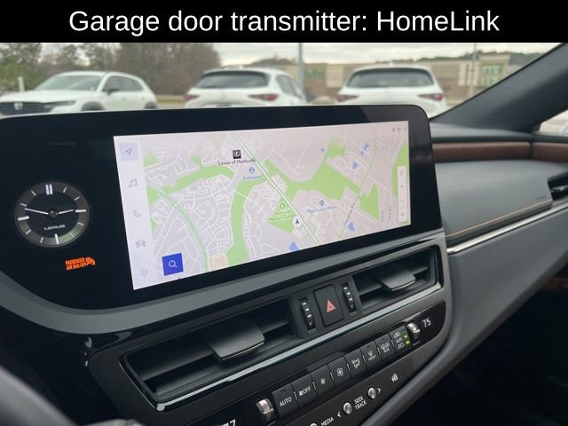 Used 2025 Lexus ES 300h Ultra Luxury image 16