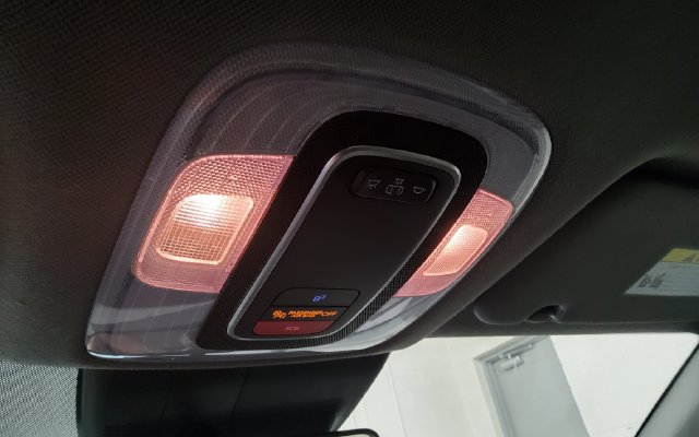 Used 2024 Hyundai Elantra SEL FWD image 28