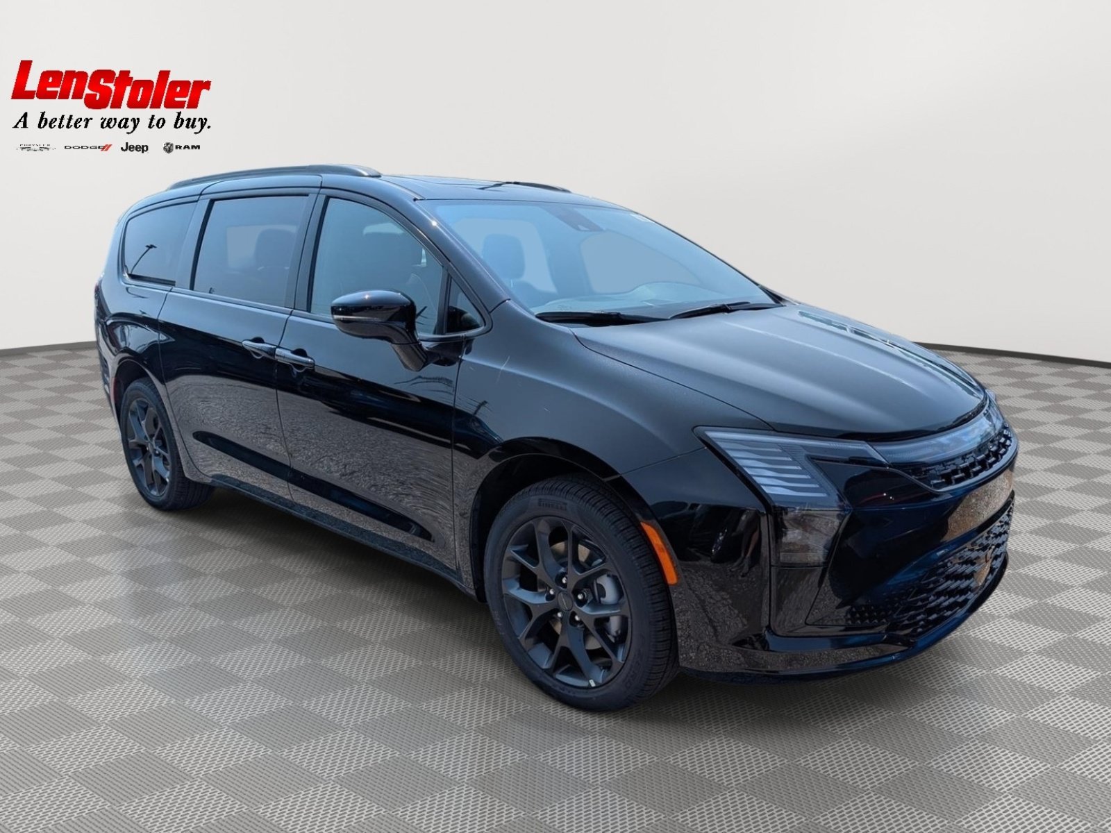 New 2027 Chrysler Pacifica Limited w/ Family Tech Group AWD/4WD image 4