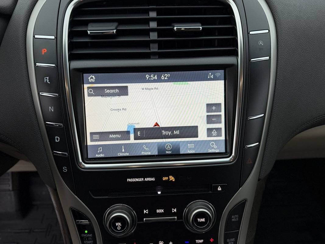 Used 2019 Lincoln Nautilus Select AWD/4WD image 23