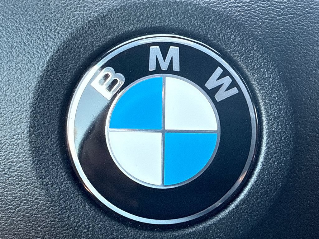 Certified 2023 BMW 330i Sedan w/ Premium Package RWD image 9
