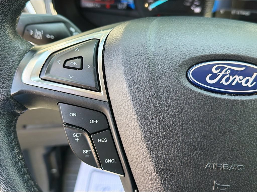 Certified 2024 Ford Edge Titanium AWD/4WD image 12