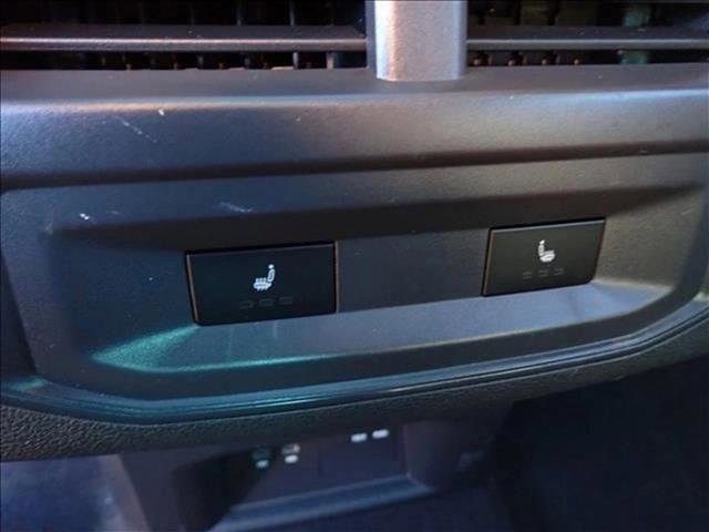 Used 2022 Volkswagen Atlas Cross Sport SEL Premium R-Line AWD/4WD image 12