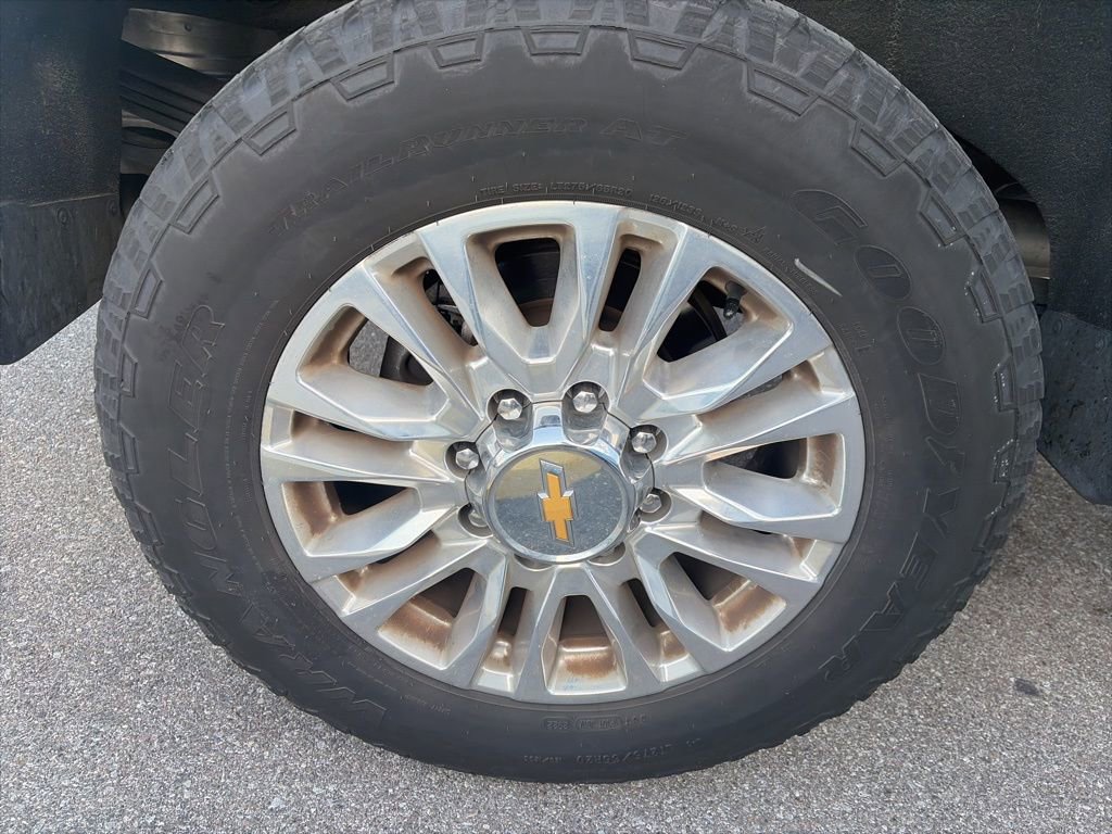 Used 2022 Chevrolet Silverado 2500 High Country AWD/4WD image 10