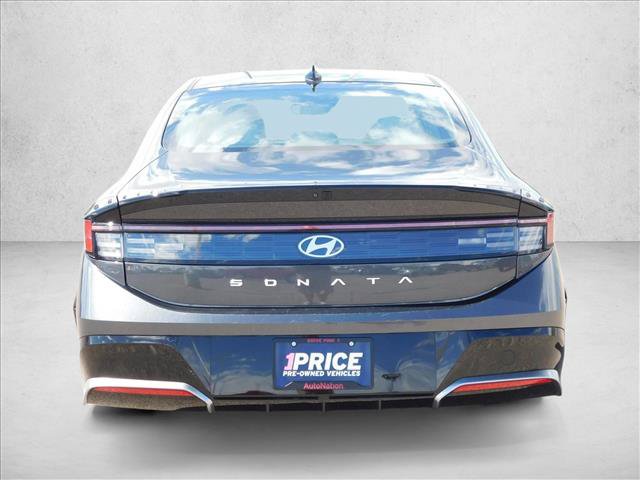 Used 2025 Hyundai Sonata SEL FWD image 12