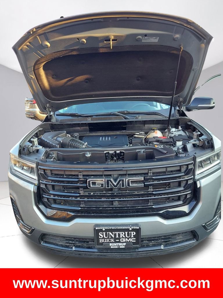 Used 2023 GMC Acadia SLE w/ Driver Convenience Package image 8