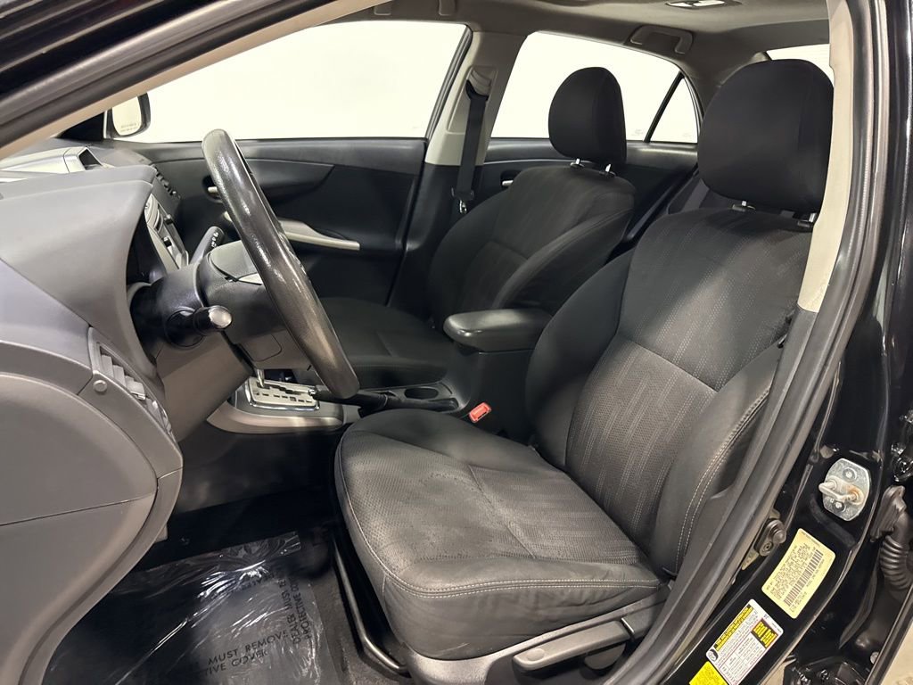 Used 2013 Toyota Corolla S w/ Premium Pkg FWD image 21