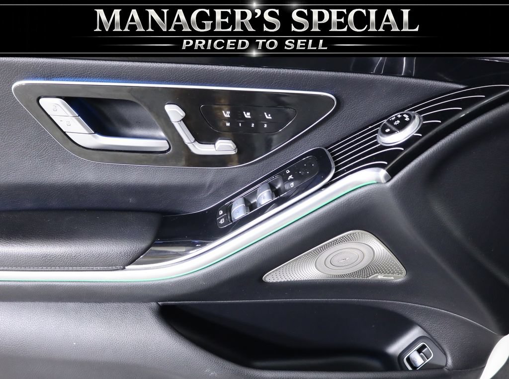 Used 2022 Mercedes-Benz S 500 4MATIC w/ AMG Line Package image 9