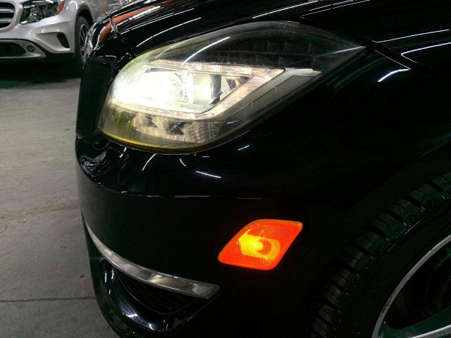 Used 2012 Mercedes-Benz CLS 63 AMG image 68