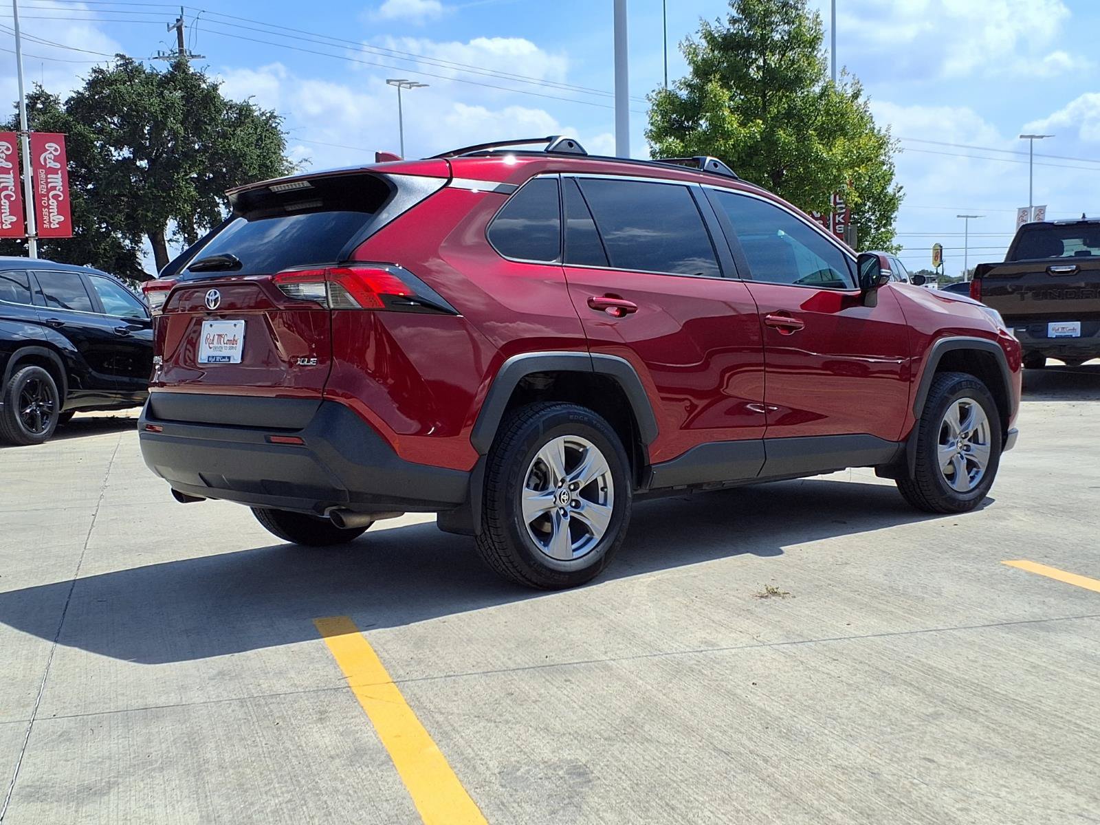 Certified 2023 Toyota RAV4 XLE FWD image 4