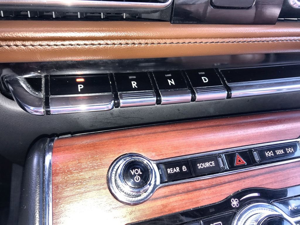 Used 2023 Lincoln Aviator Reserve w/ Elements Package Plus image 20