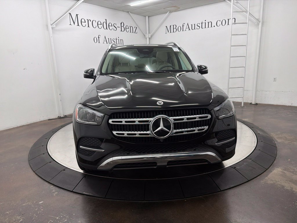 Used 2024 Mercedes-Benz GLE 450e 4MATIC image 2