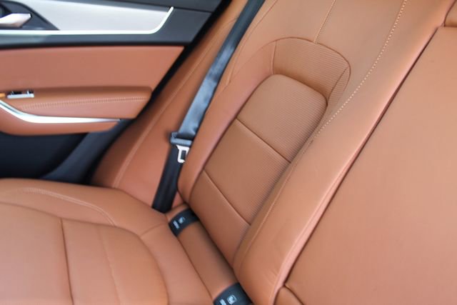 New 2026 Jaguar F-PACE R-Dynamic S image 21