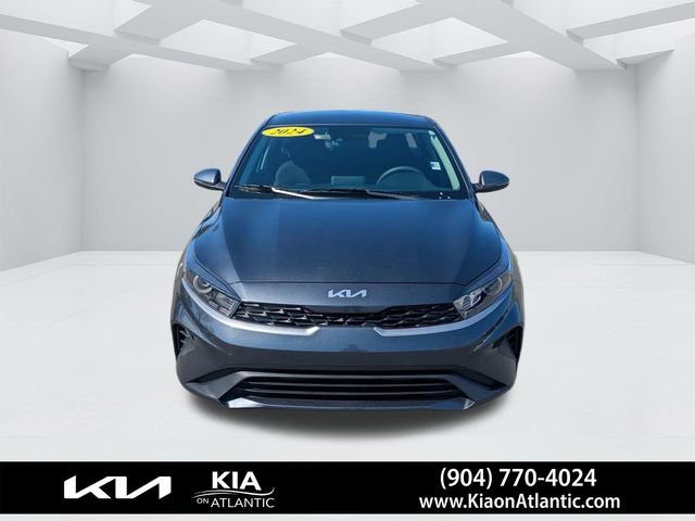 Used 2024 Kia Forte LXS w/ LXS Technology Package image 8