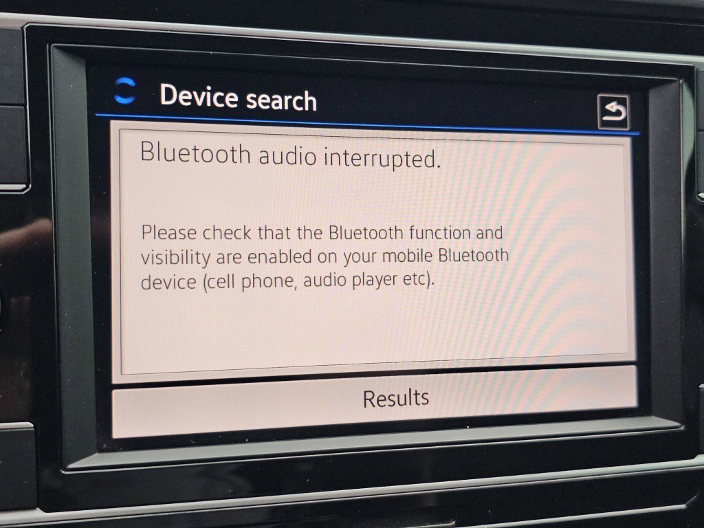 Used 2019 Volkswagen Golf S image 10