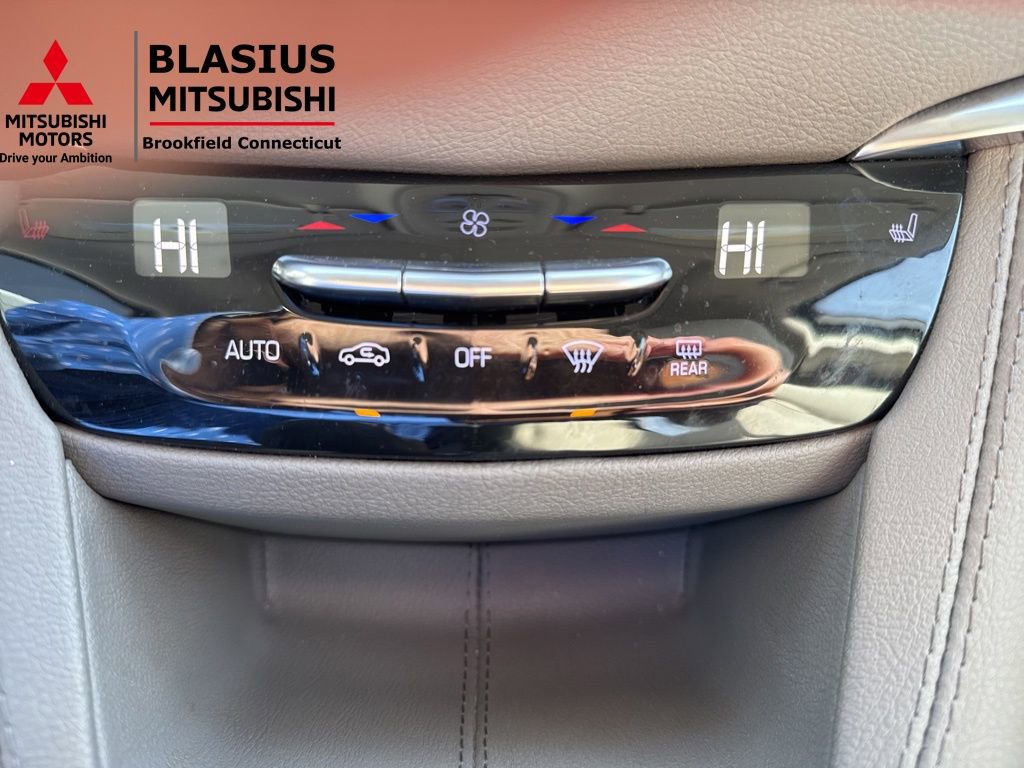 Used 2023 Cadillac XT5 Premium Luxury image 28