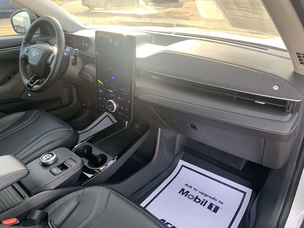 Used 2023 Ford Mustang Mach-E Premium image 27