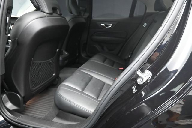 Certified 2025 Volvo S60 B5 Plus AWD/4WD image 21